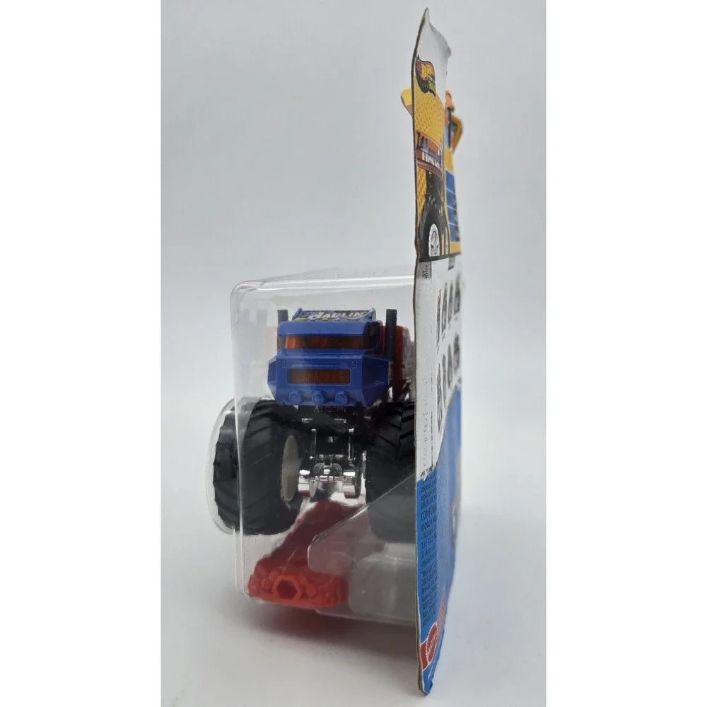 Monster Jam Lil Haulin 64 Diecast‎ Truck Crushed Car New Package Damage